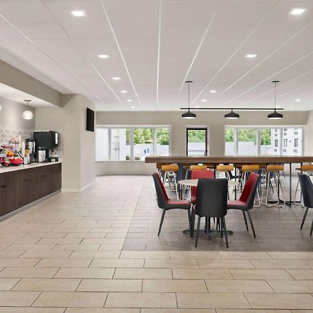 Ramada By Wyndham Allentown Bethlehem Екстер'єр фото