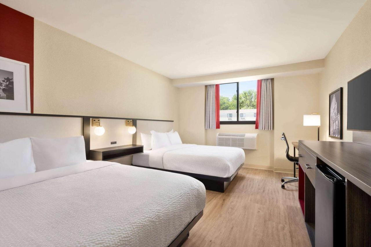 Ramada By Wyndham Allentown Bethlehem Екстер'єр фото